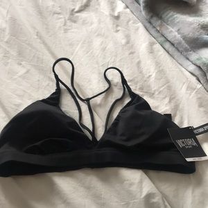 Brand new with tags Victoria Secret sport top